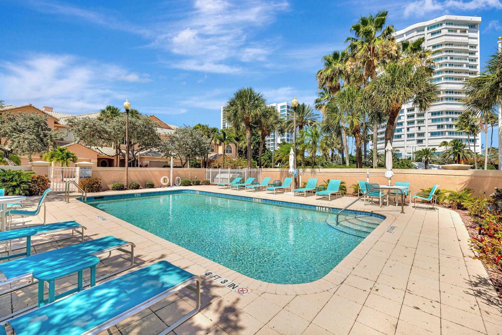 1717 S Ocean Blvd 4