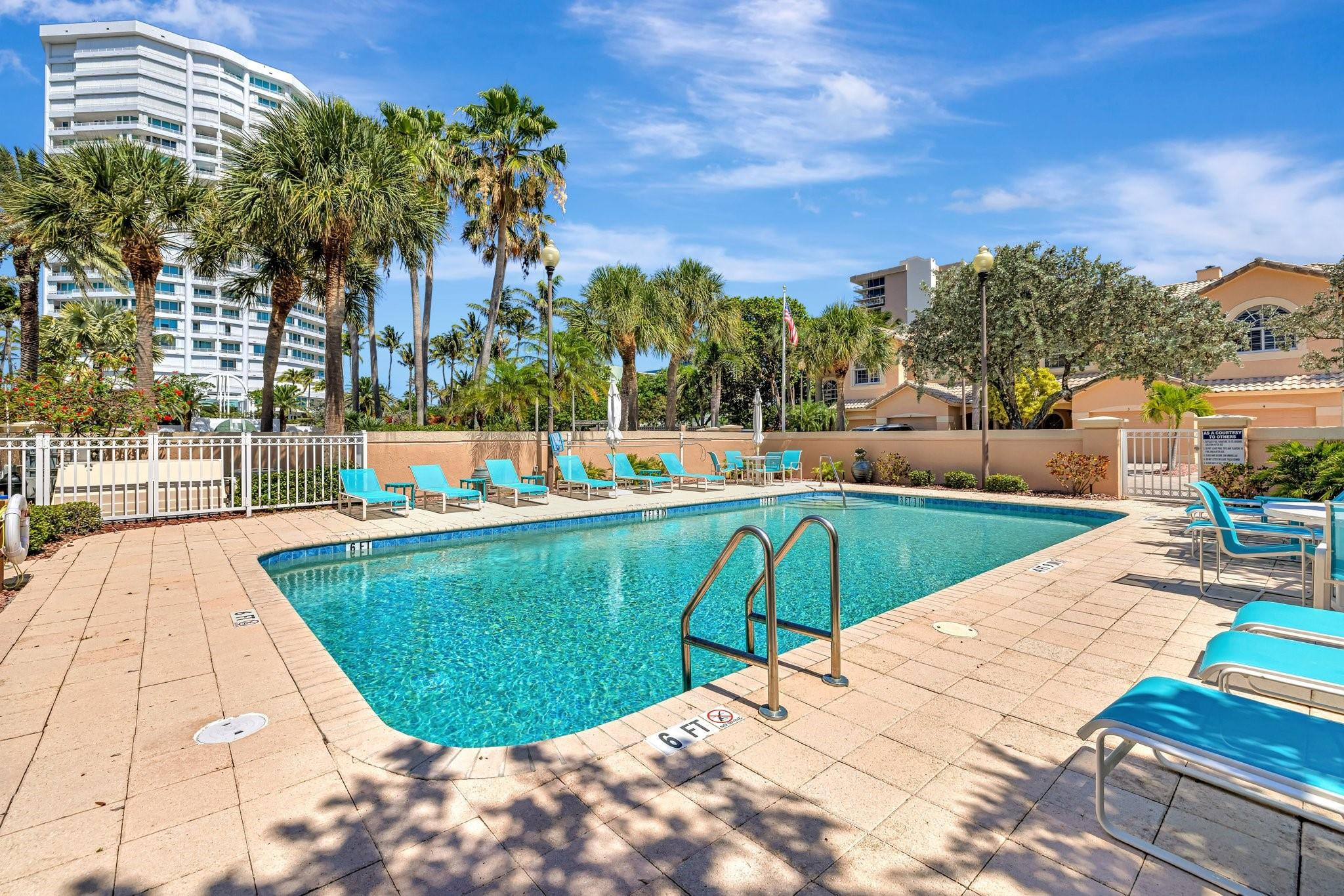 1717 S Ocean Blvd 4
