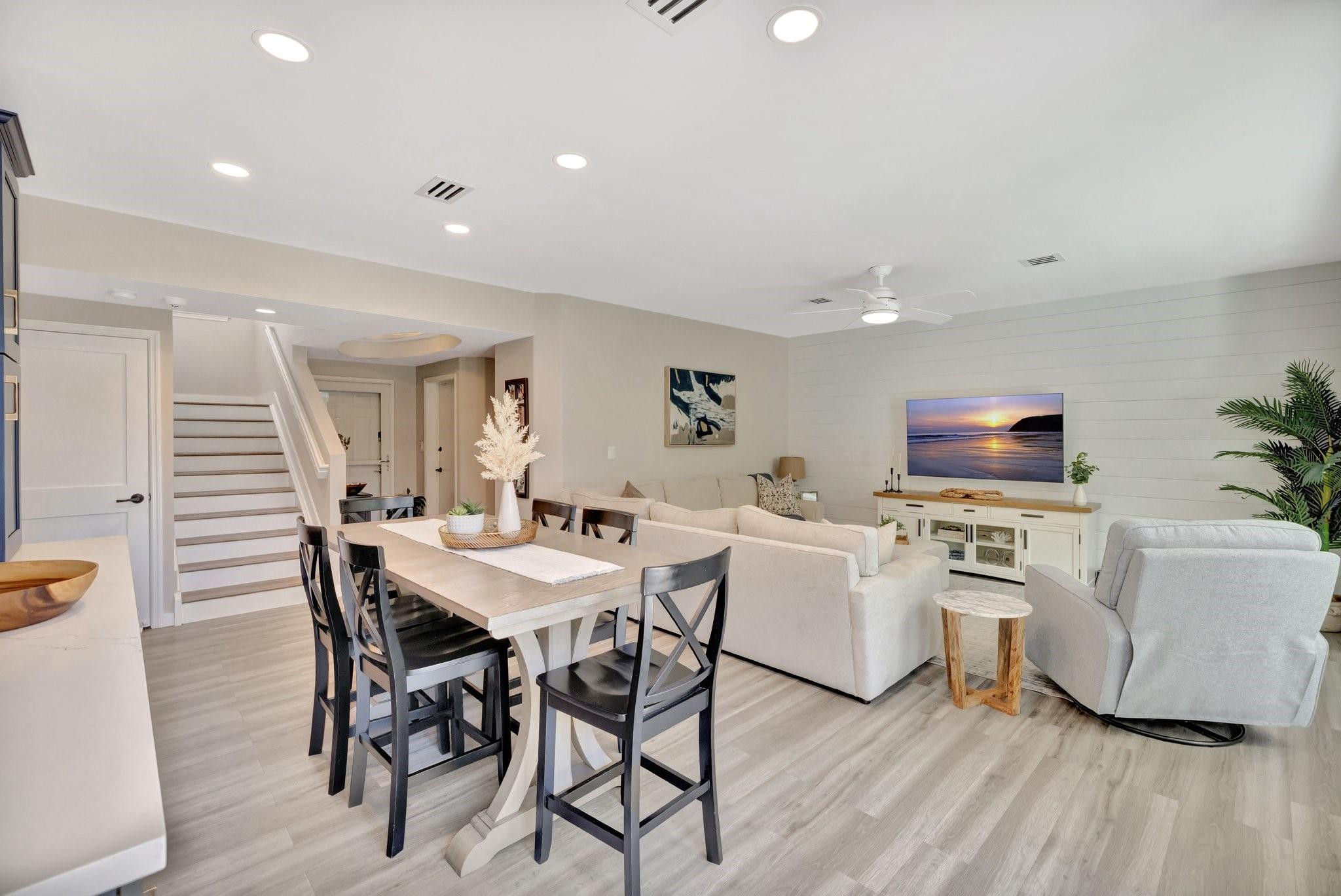 1717 S Ocean Blvd 4
