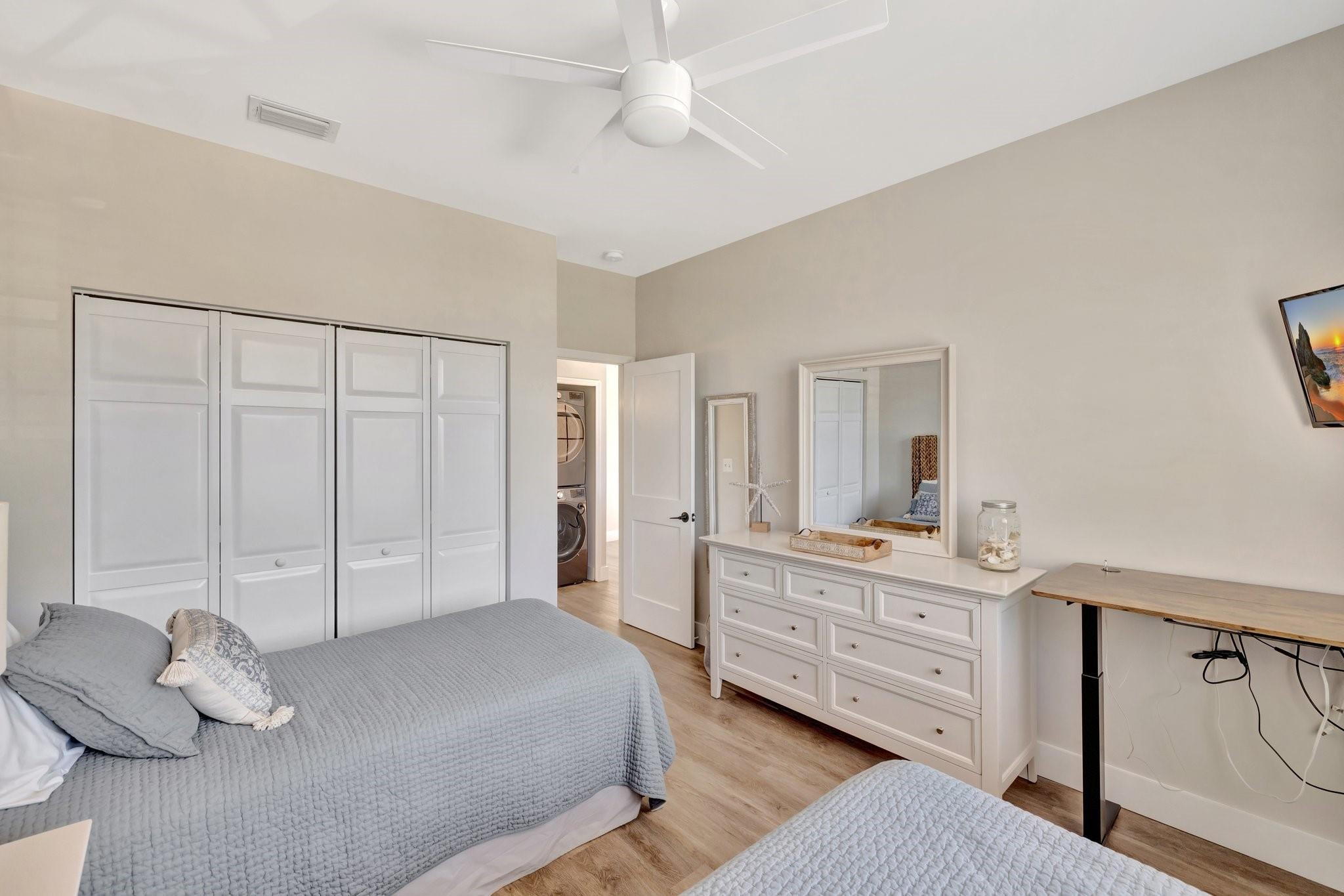 1717 S Ocean Blvd 4