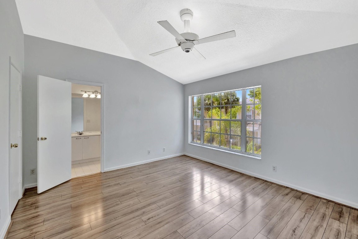 10880 Sea Hibiscus Ln 10880