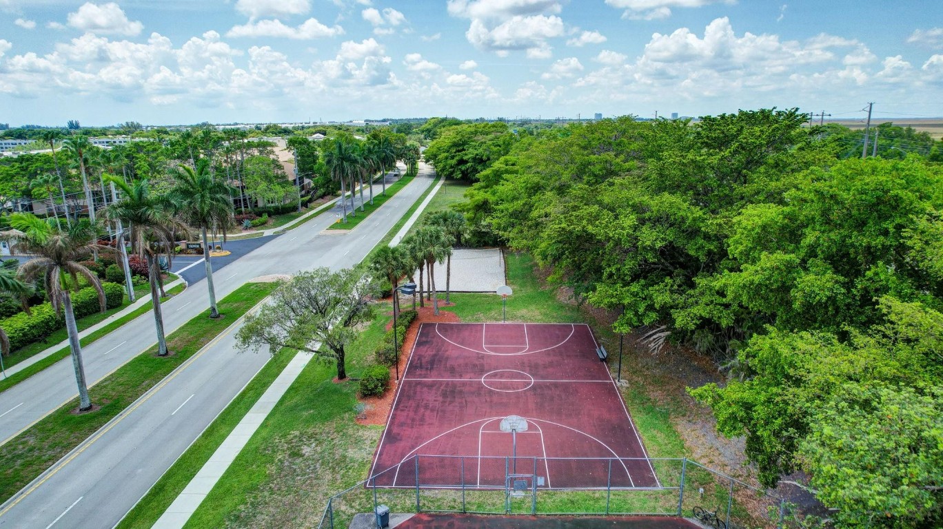 10880 Sea Hibiscus Ln 10880