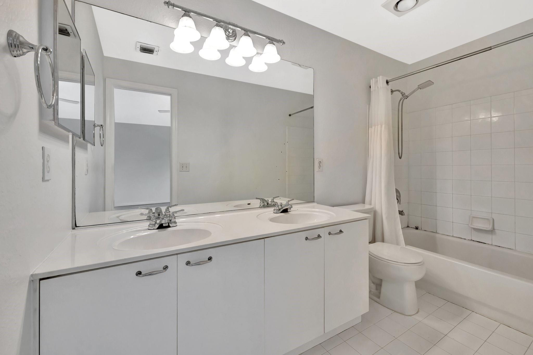 10880 Sea Hibiscus Ln 10880