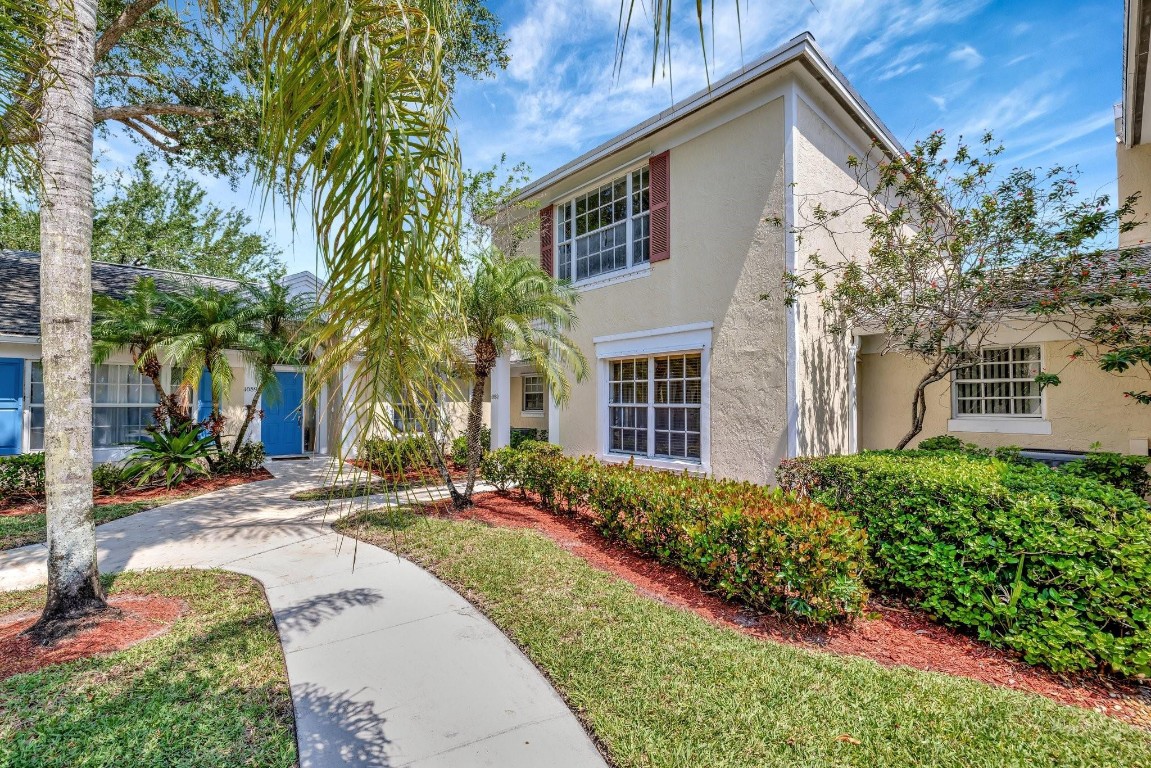 10880 Sea Hibiscus Ln 10880