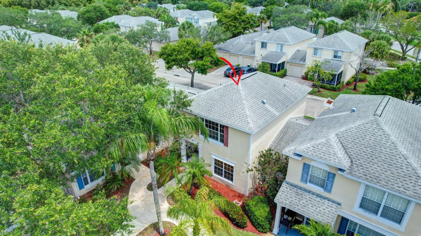 10880 Sea Hibiscus Ln 10880