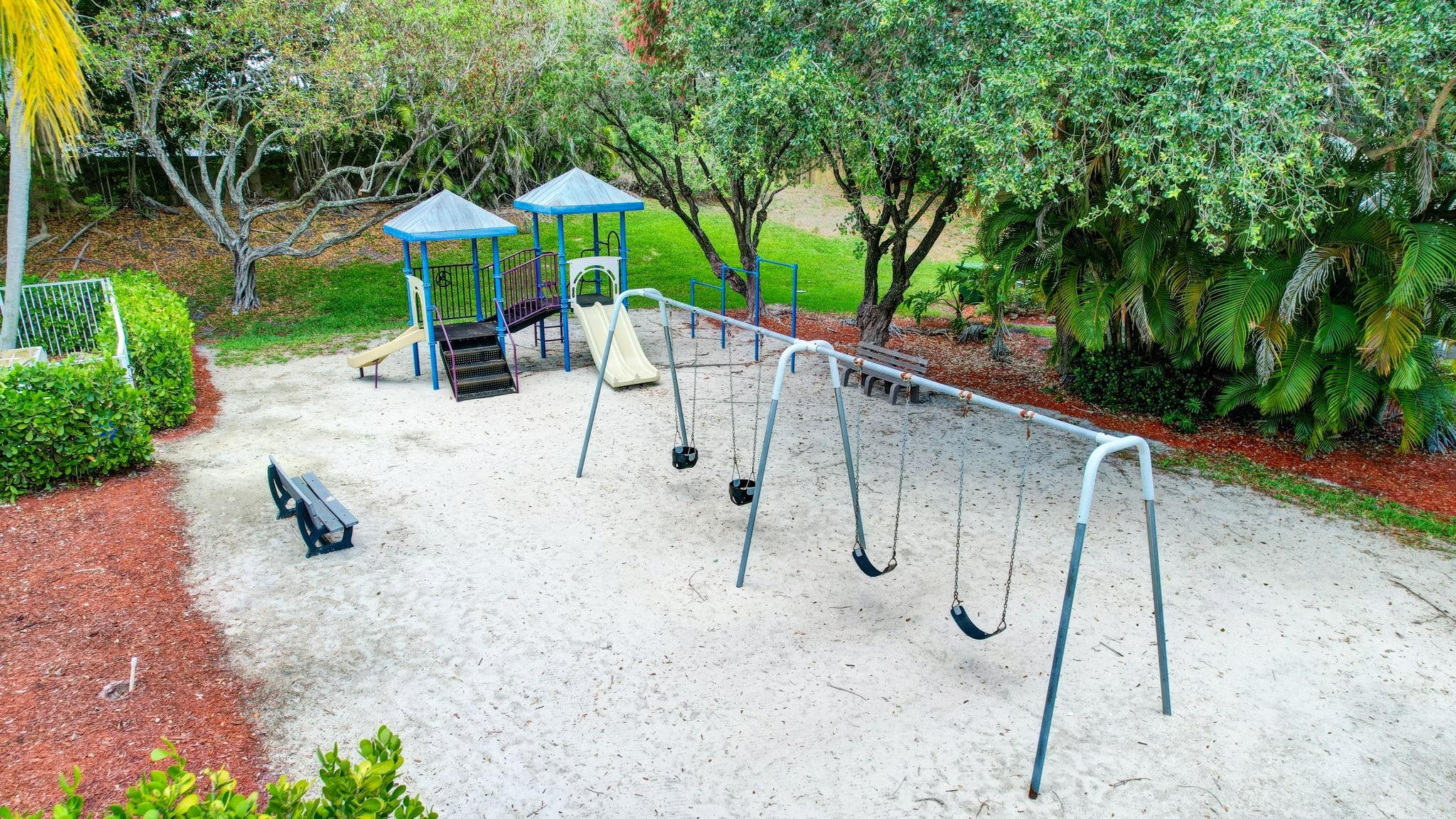 10880 Sea Hibiscus Ln 10880