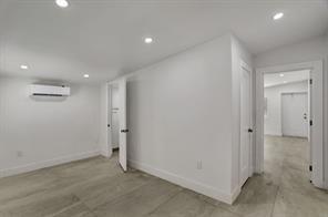 940 SW 30th St B