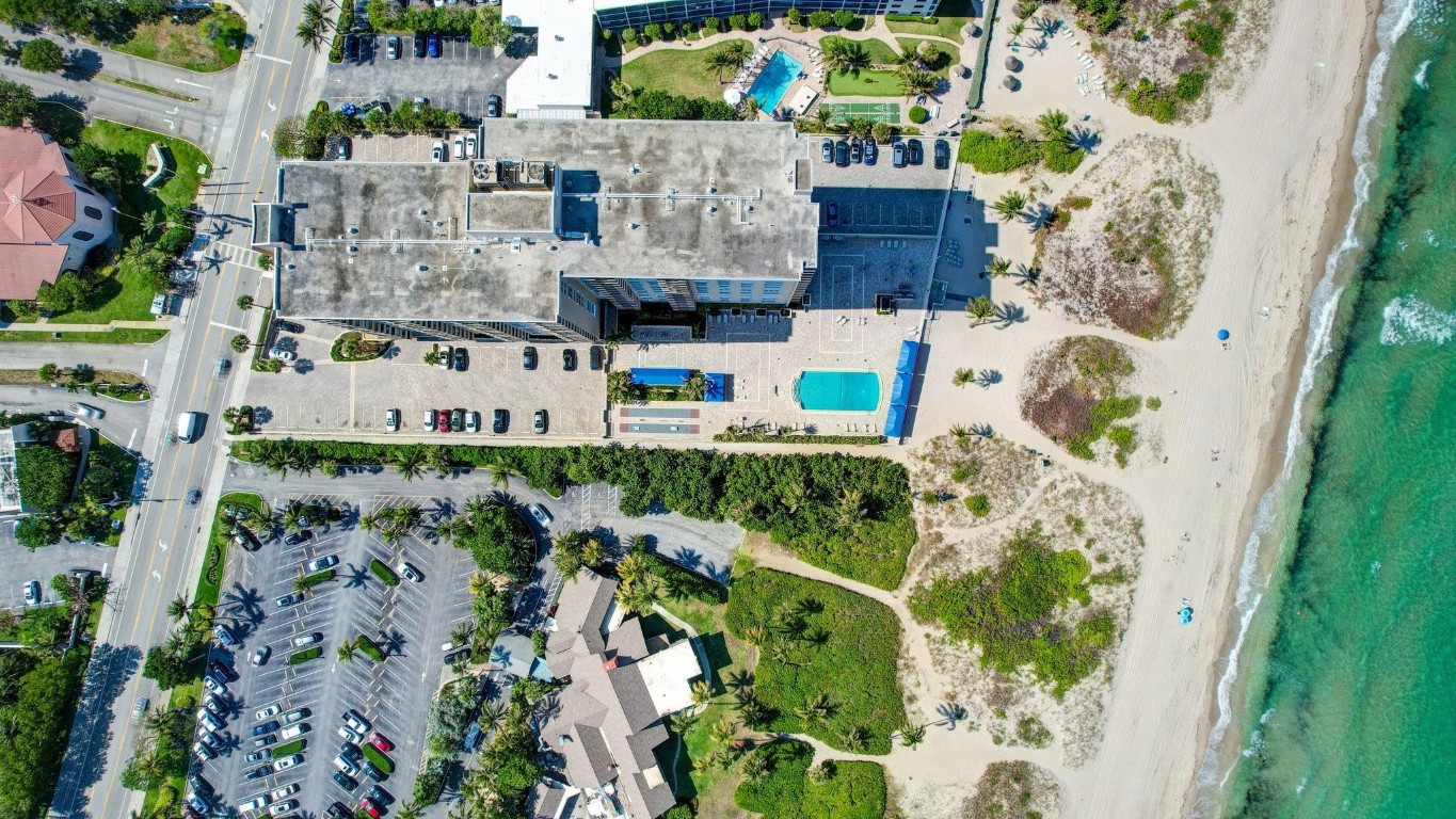 2121 S Ocean Blvd 506