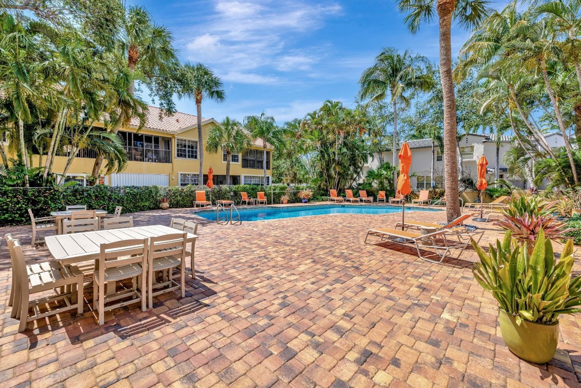 2121 S Ocean Blvd 506