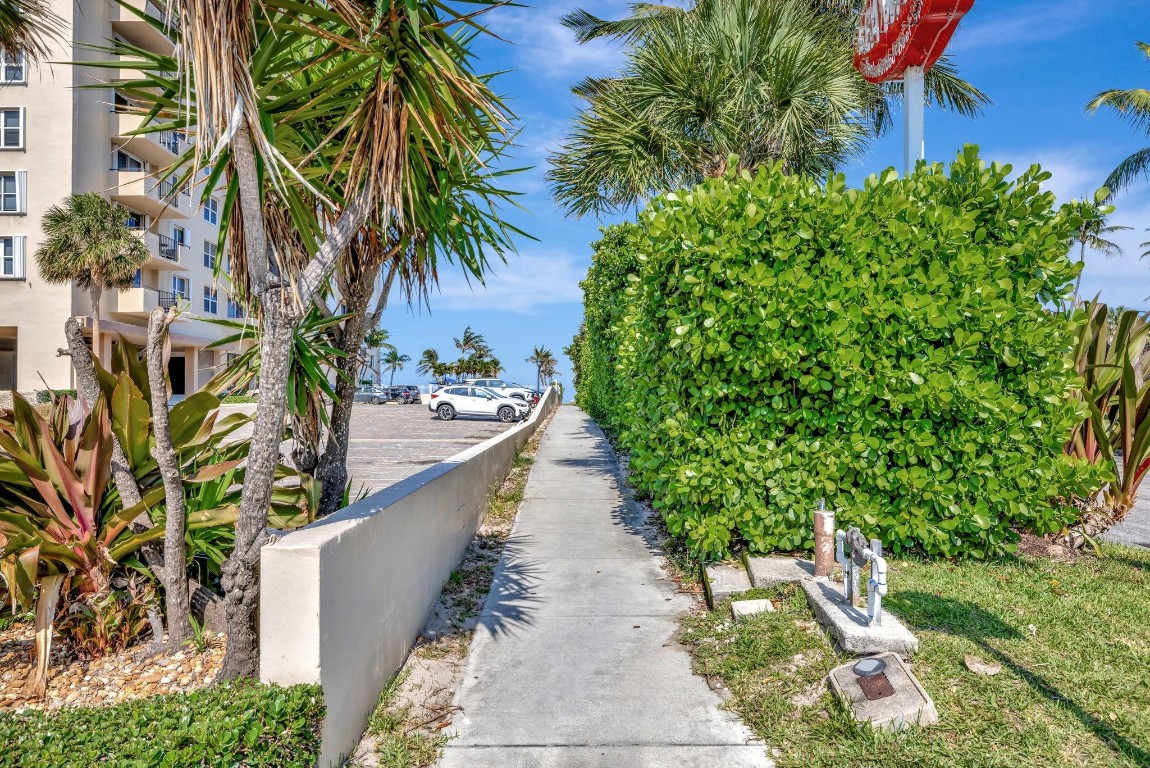 2121 S Ocean Blvd 506