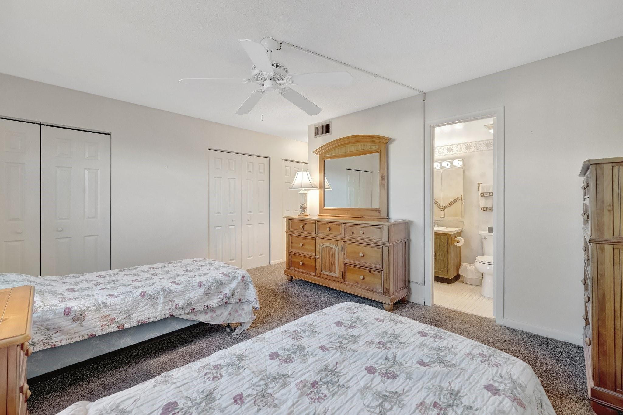 205 SE 11th Ter 405