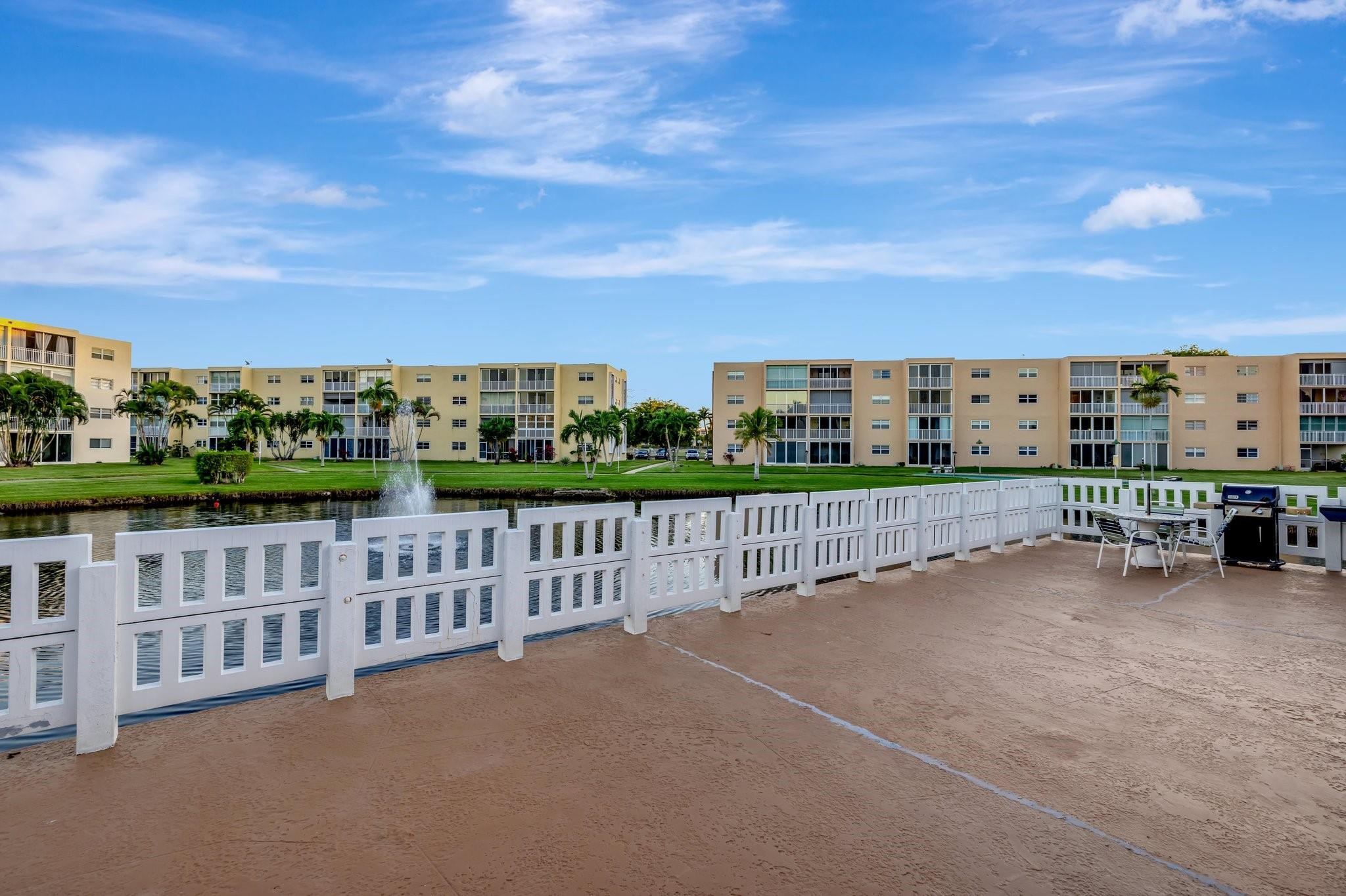 205 SE 11th Ter 405