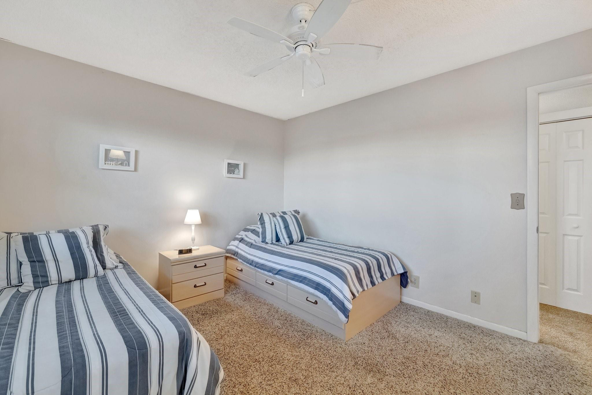 205 SE 11th Ter 405