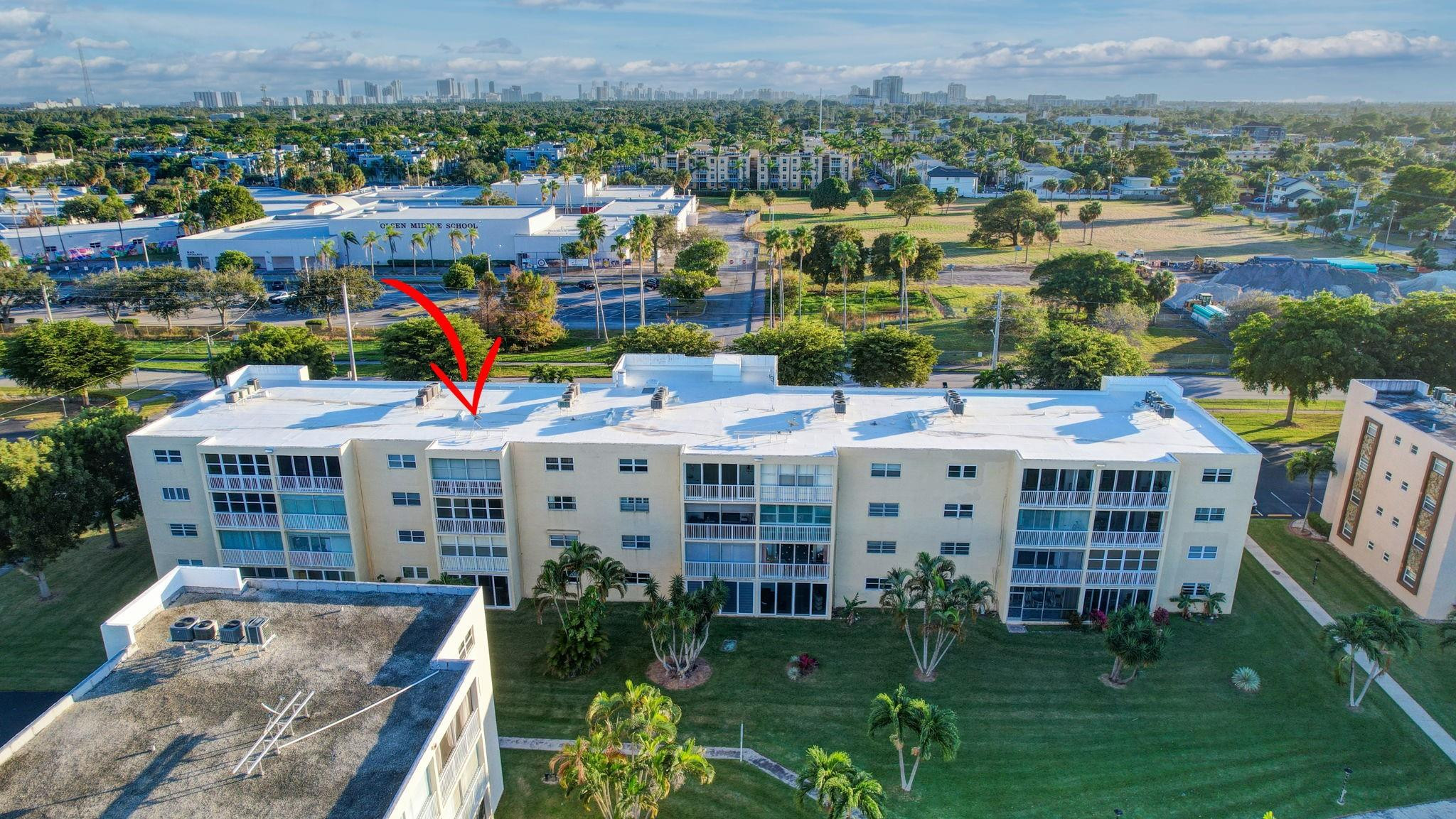 205 SE 11th Ter 405
