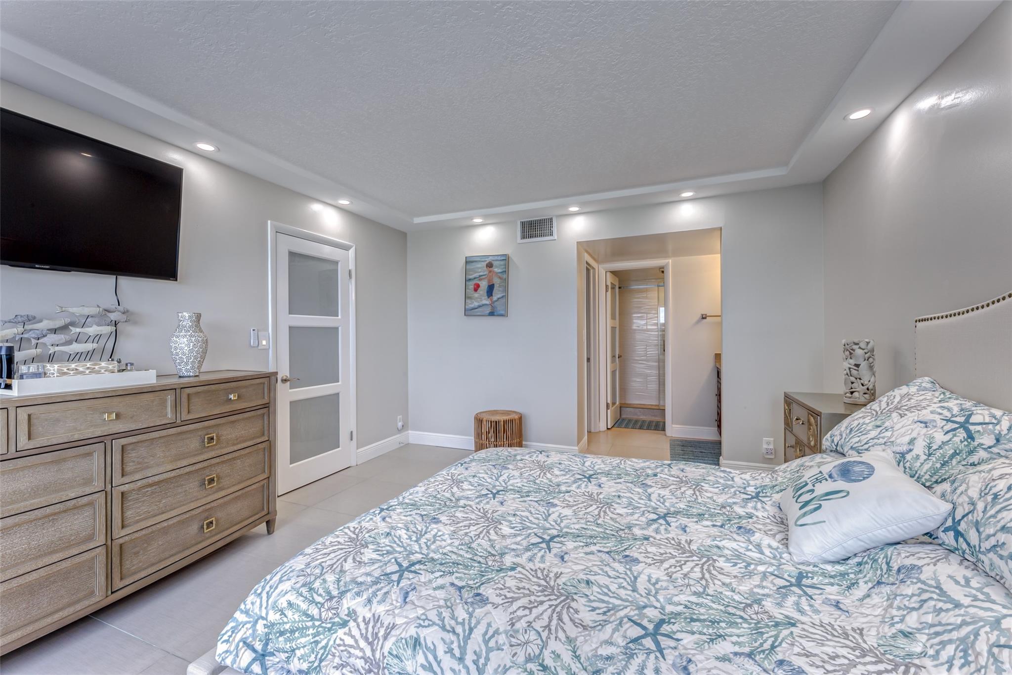 3900 Galt Ocean Dr 712
