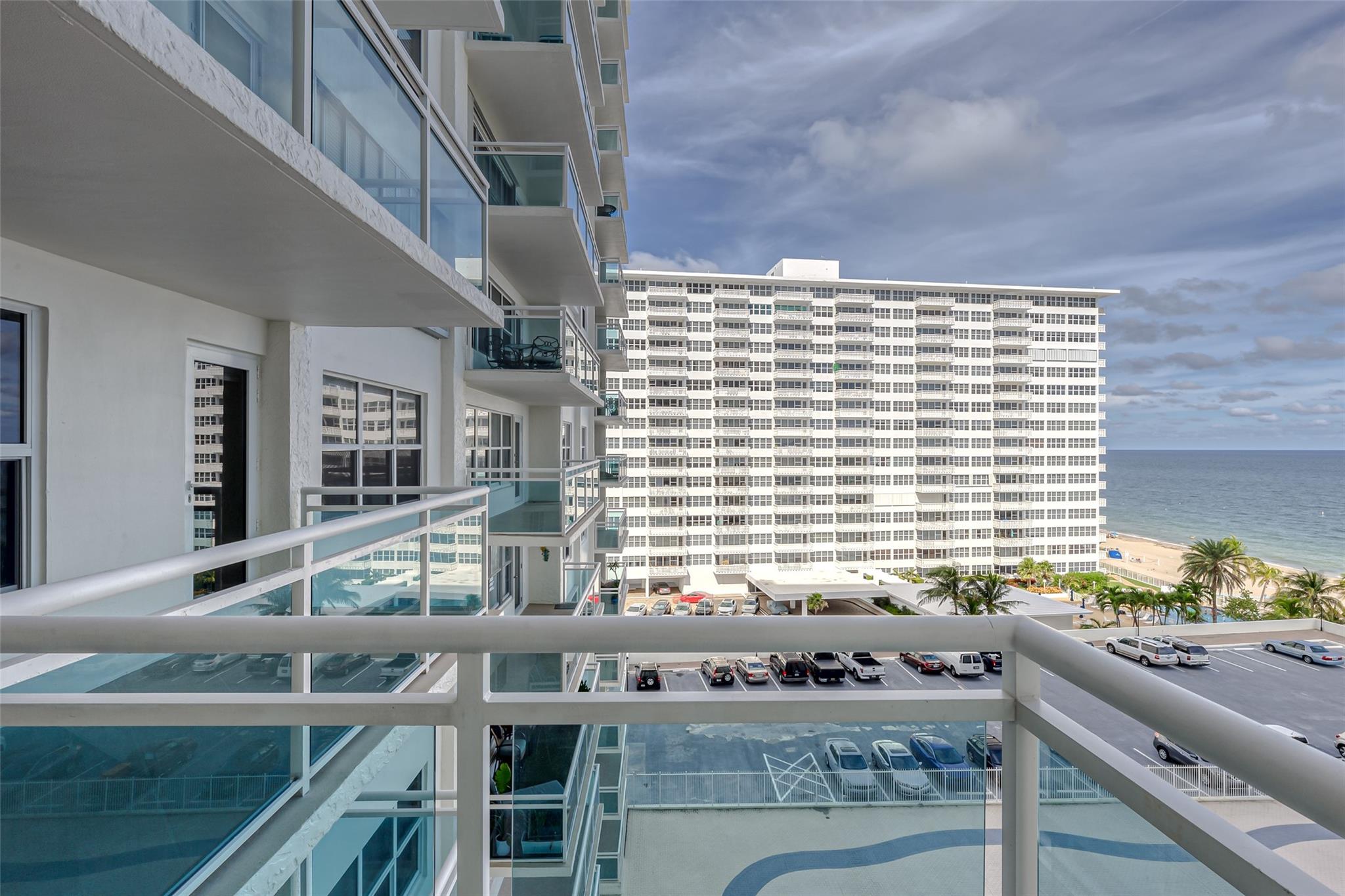 3900 Galt Ocean Dr 712