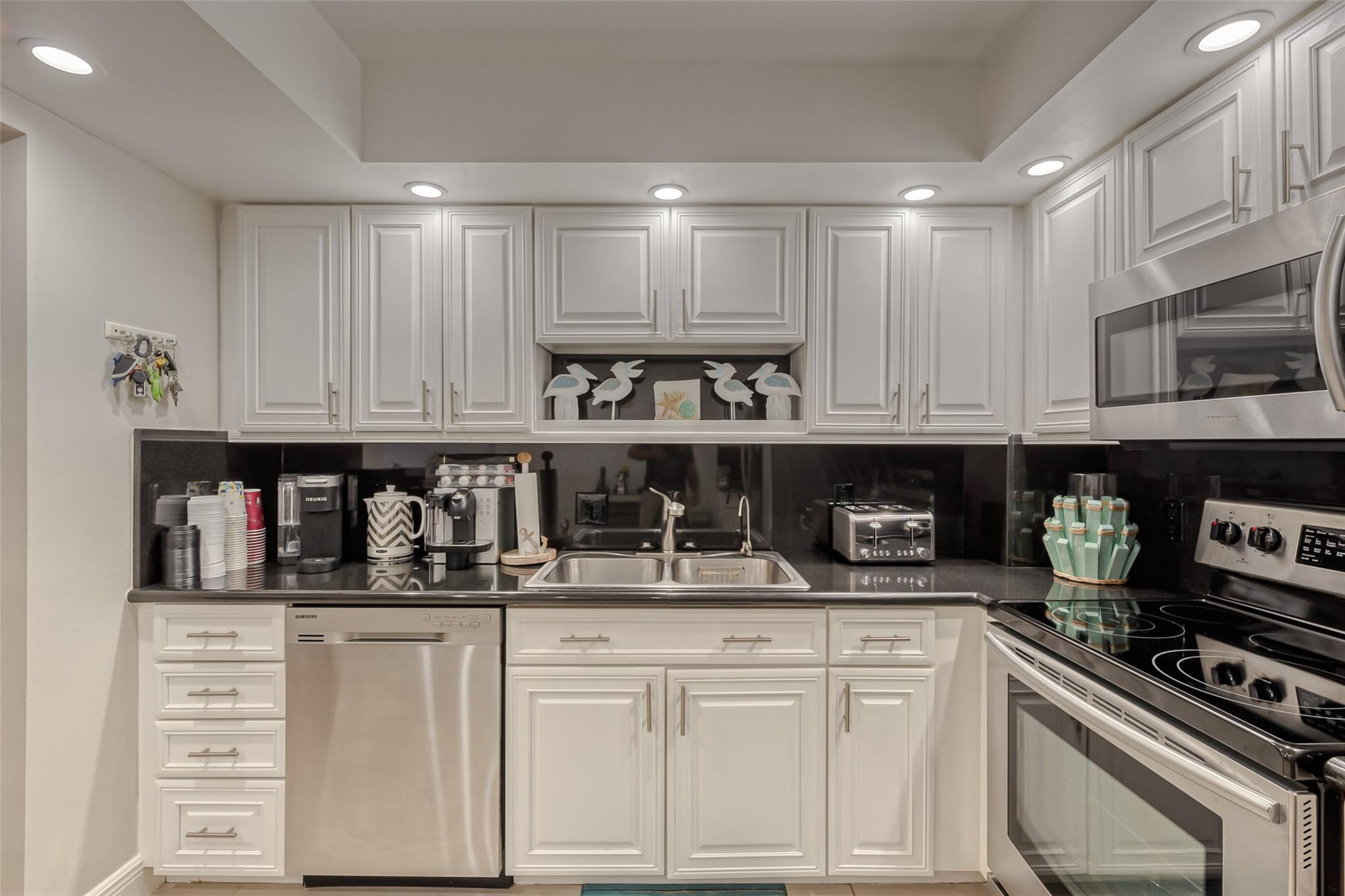 3900 Galt Ocean Dr 712