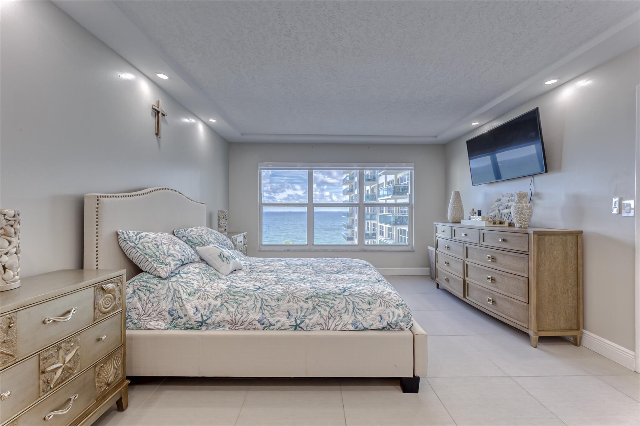 3900 Galt Ocean Dr 712