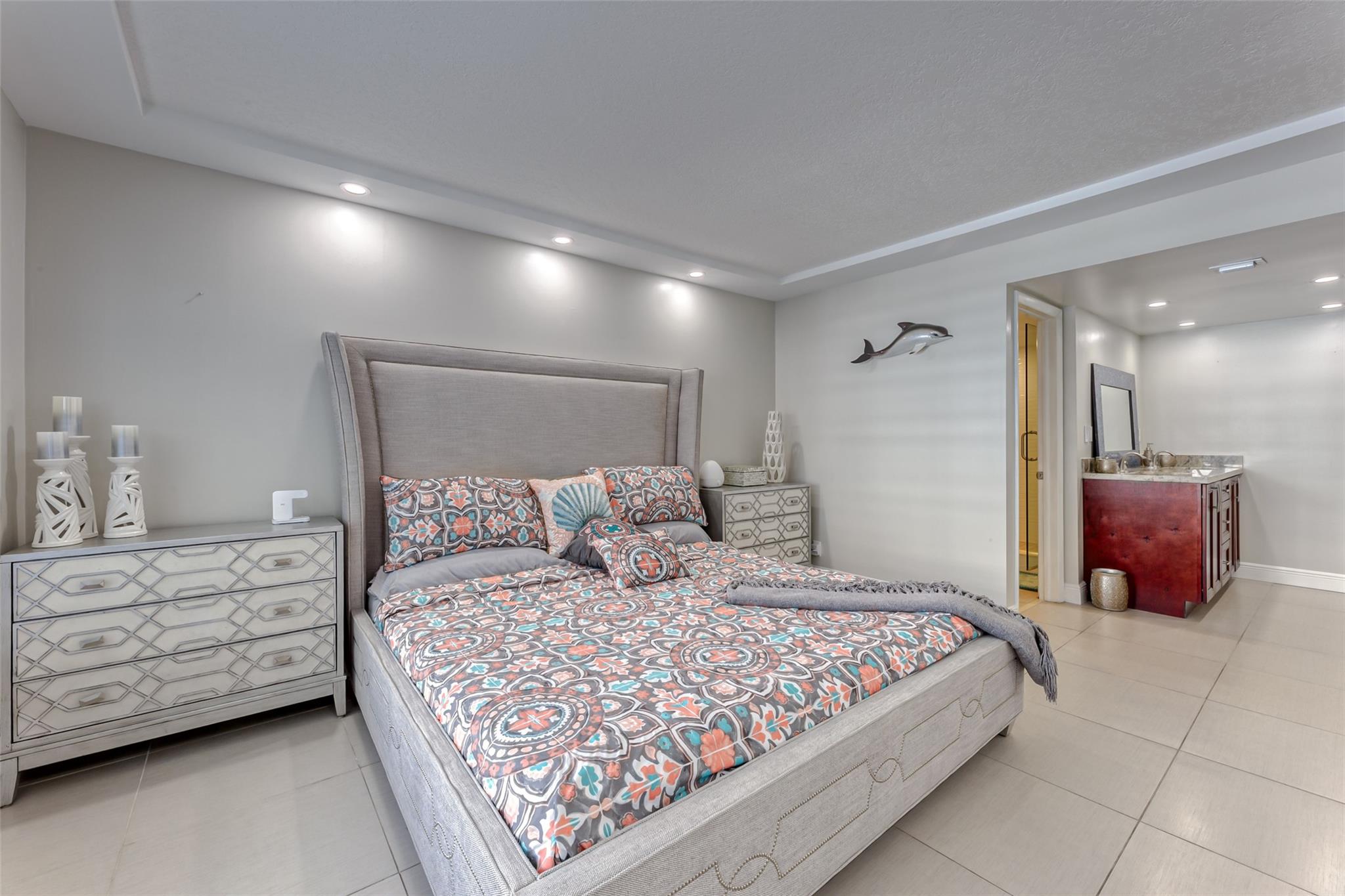 3900 Galt Ocean Dr 712