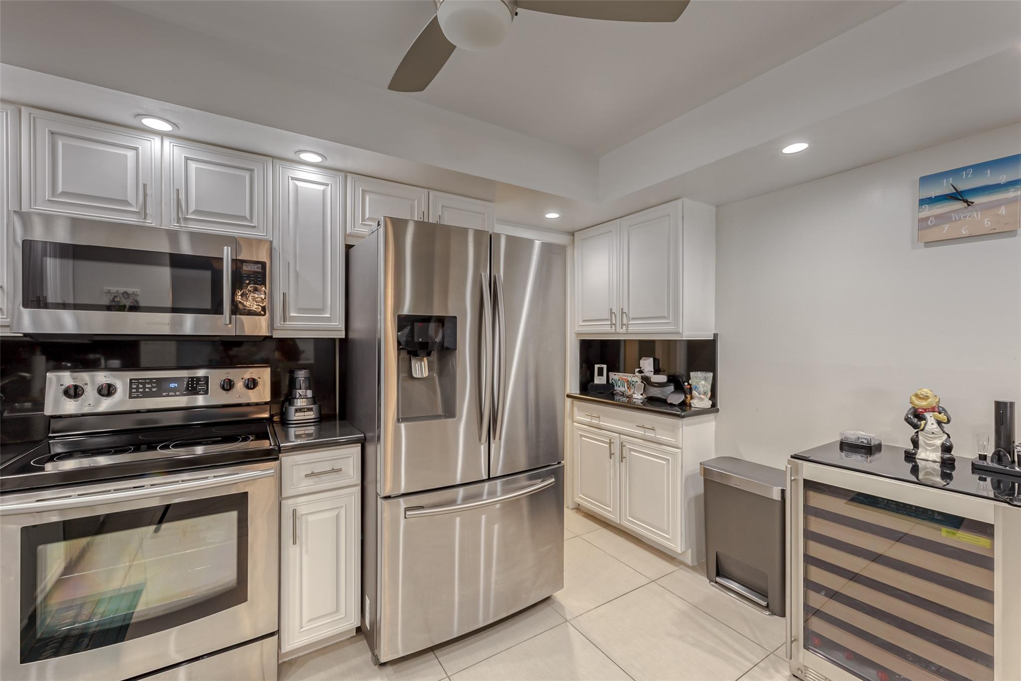 3900 Galt Ocean Dr 712