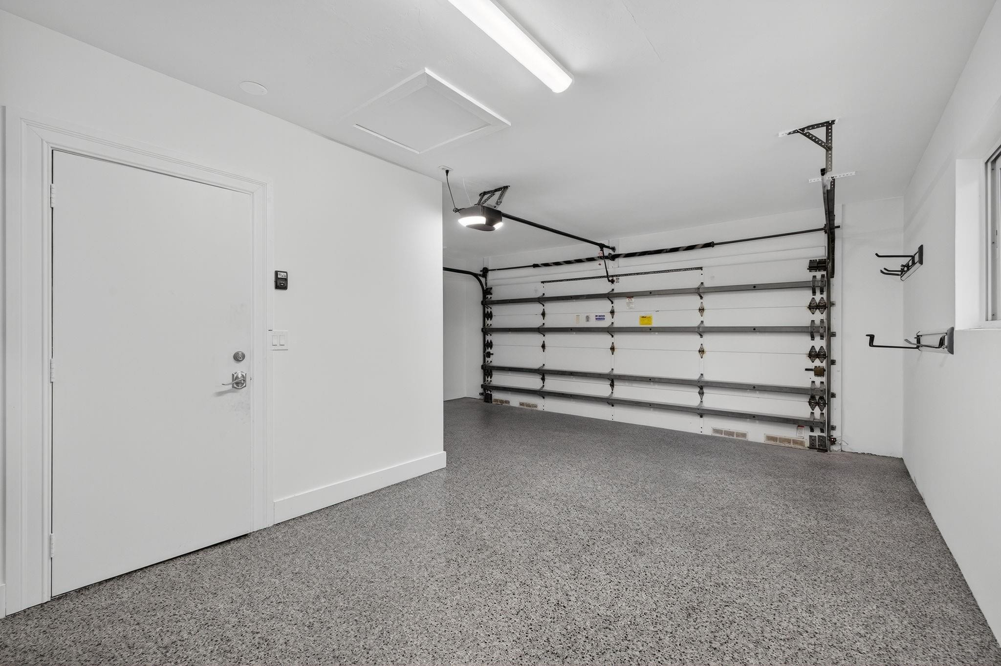 990 SE 7th Ave