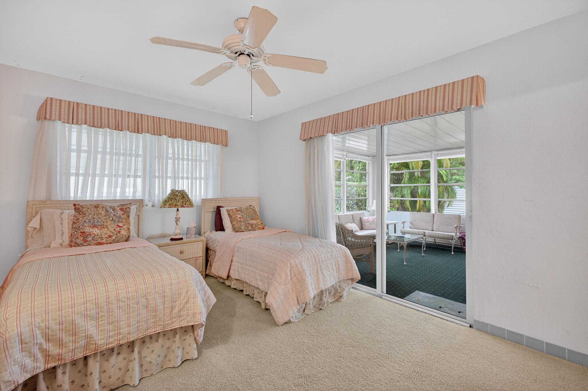 2048 Coco Palm Pl