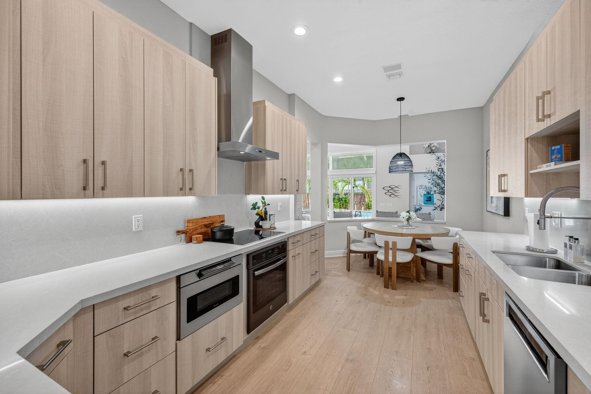 4632 Seagrape Dr 4632