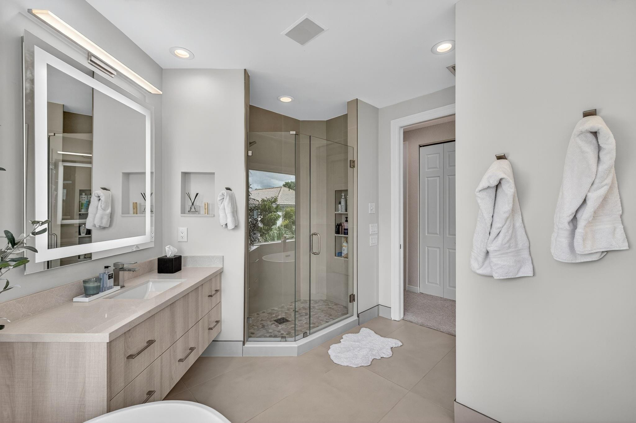 4632 Seagrape Dr 4632