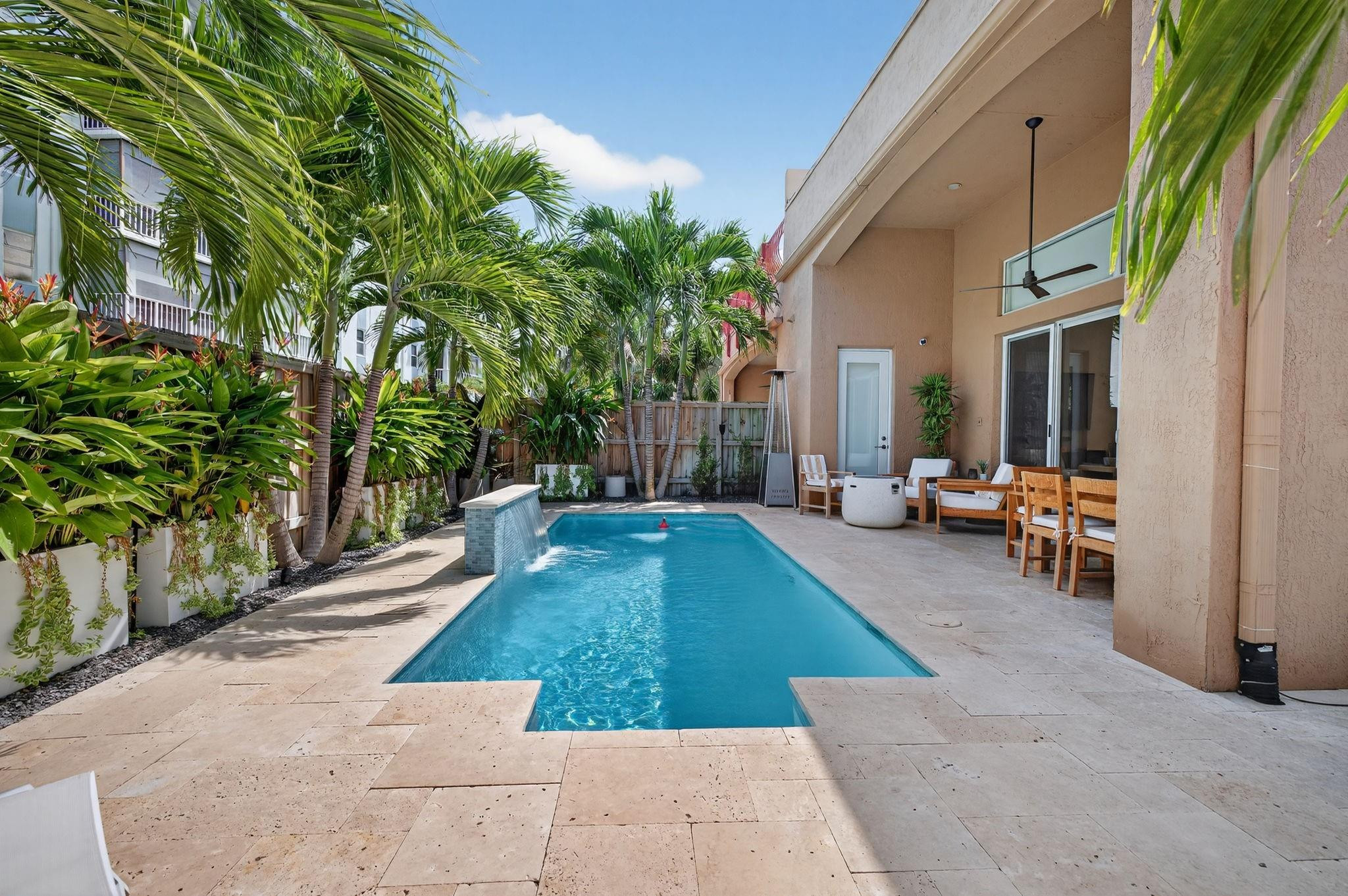 4632 Seagrape Dr 4632