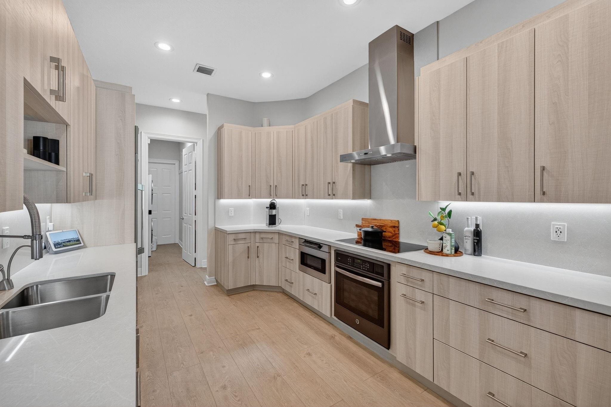 4632 Seagrape Dr 4632