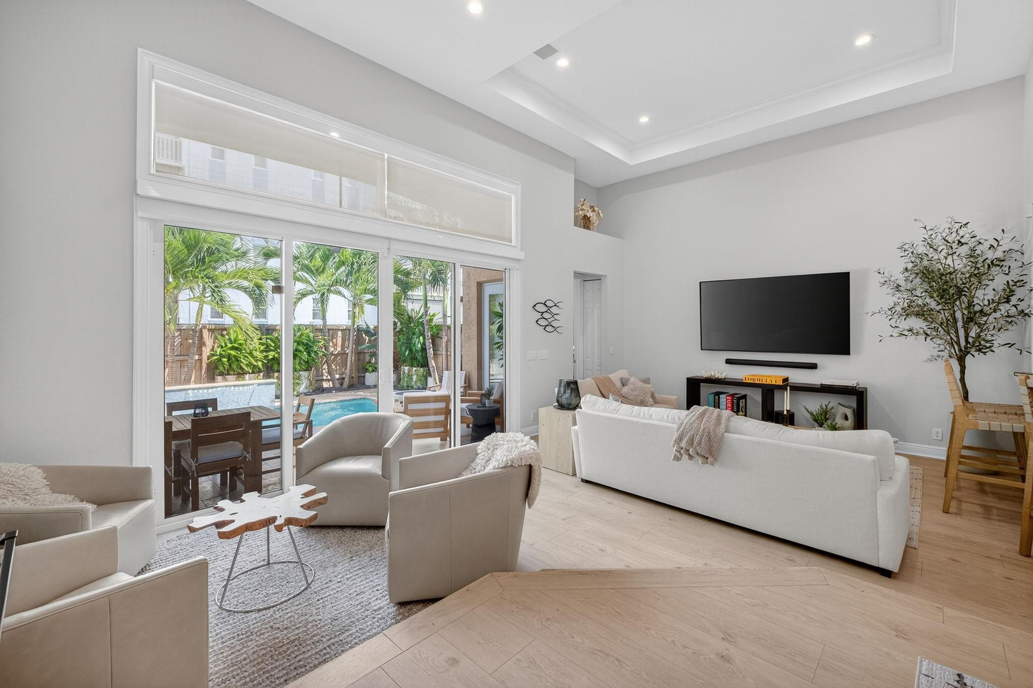 4632 Seagrape Dr 4632