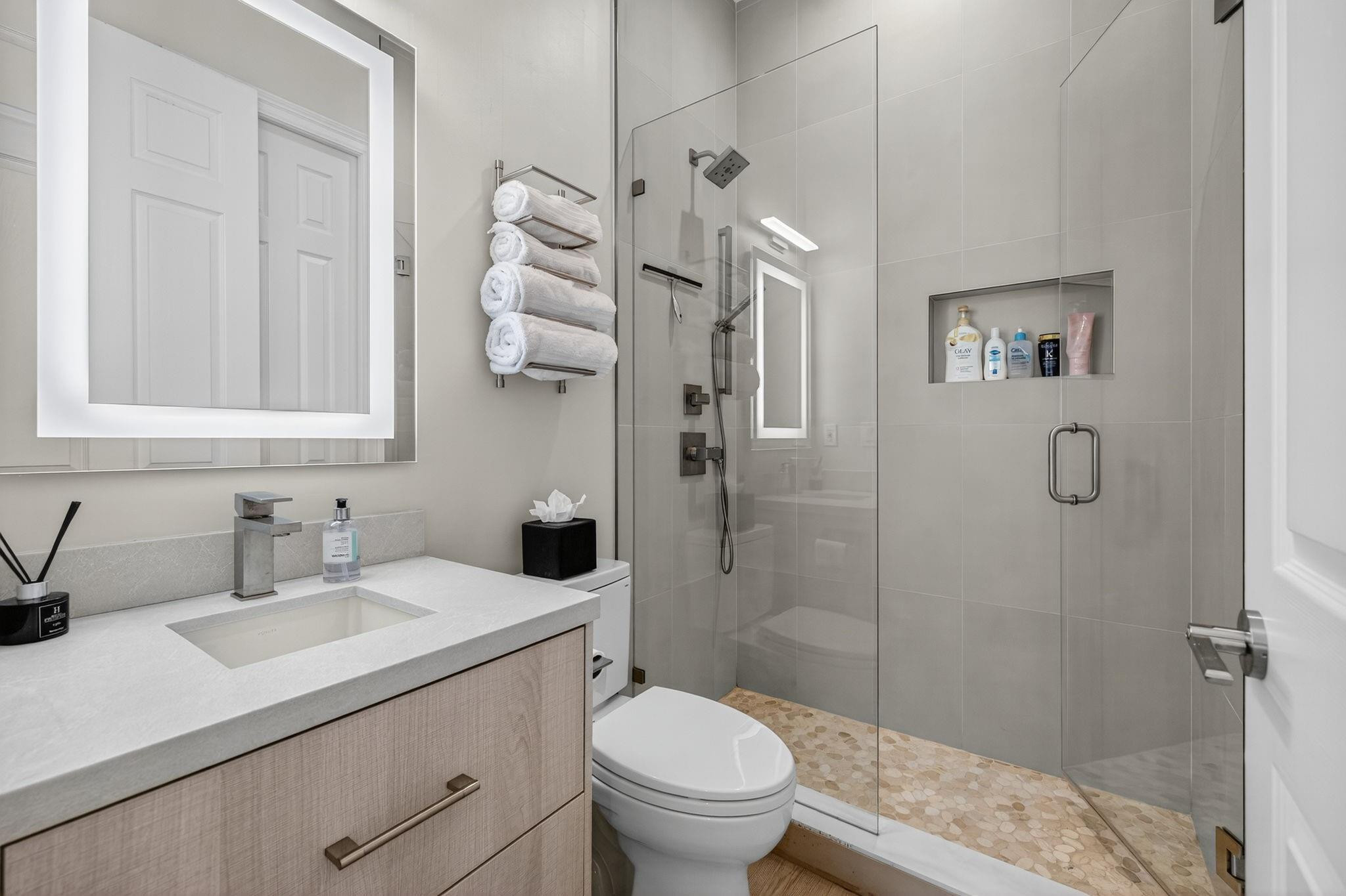 4632 Seagrape Dr 4632