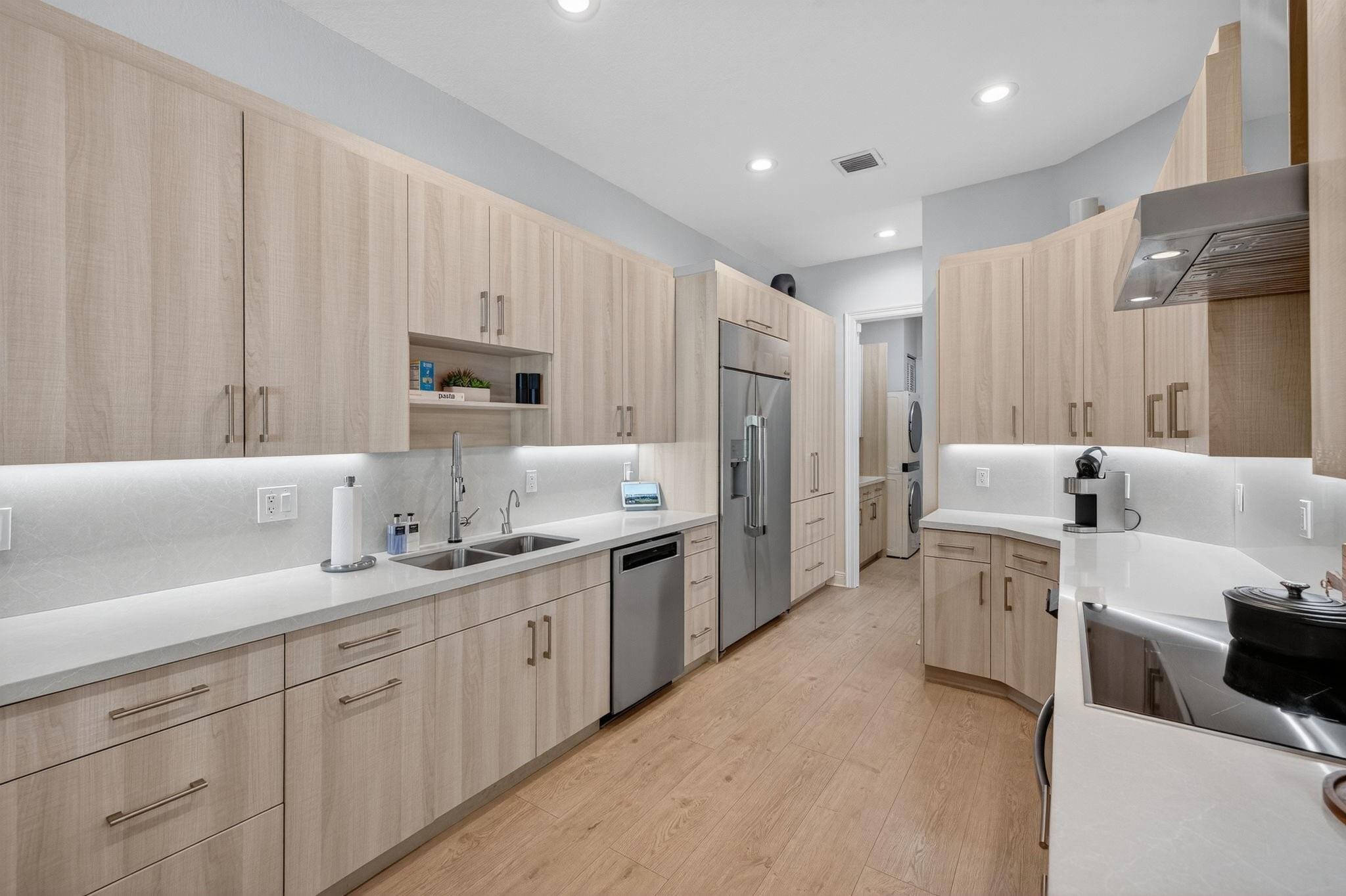 4632 Seagrape Dr 4632