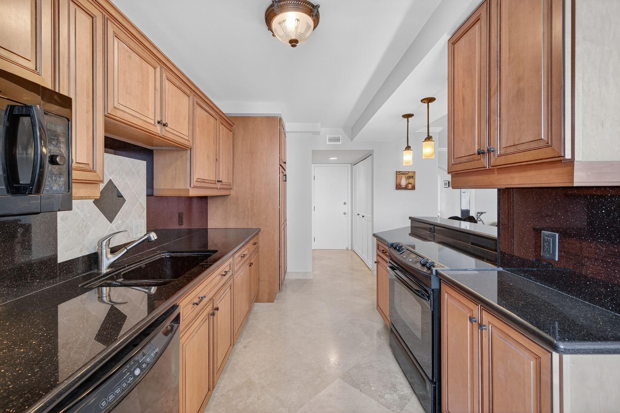 4280 Galt Ocean Dr 14D