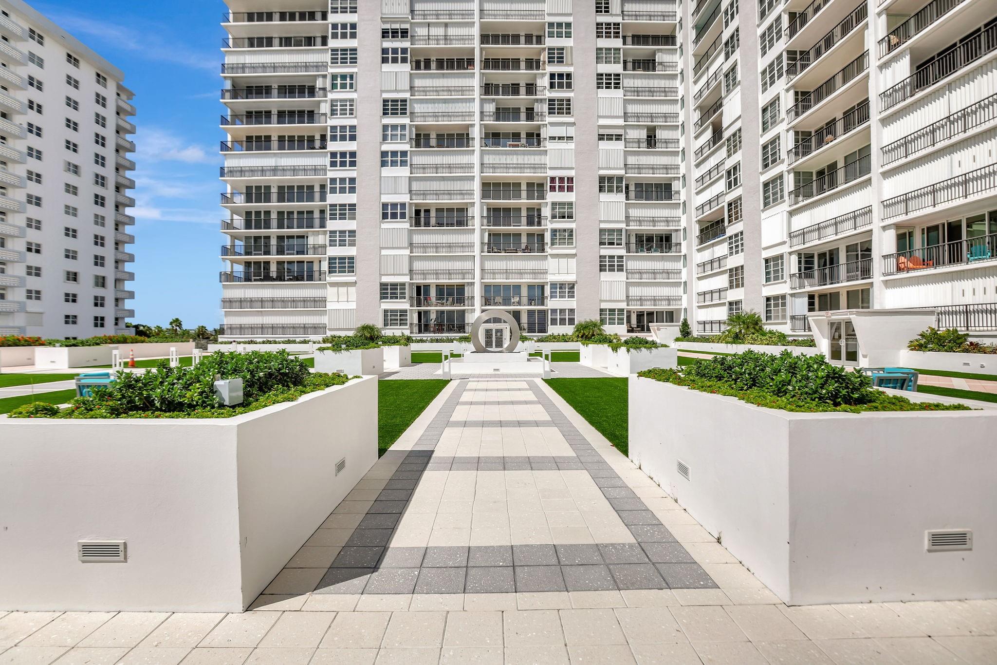 4280 Galt Ocean Dr 14D