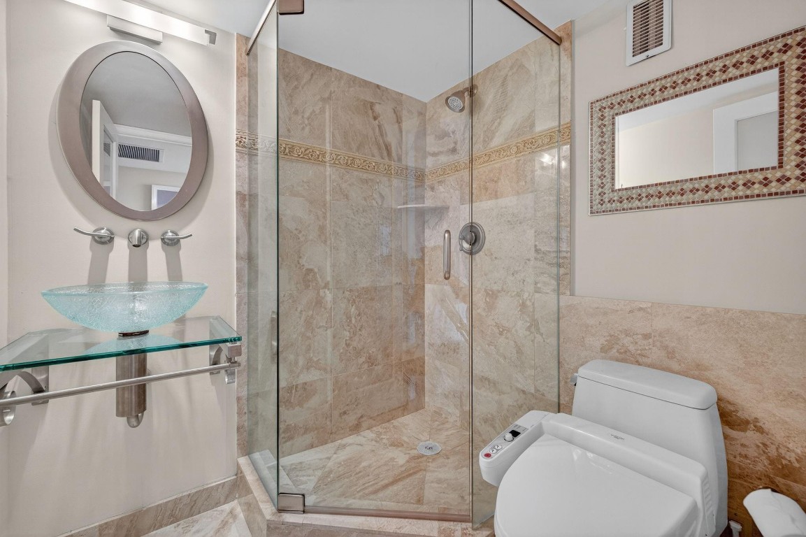 4280 Galt Ocean Dr 14D