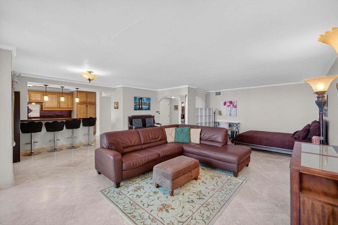 4280 Galt Ocean Dr 14D