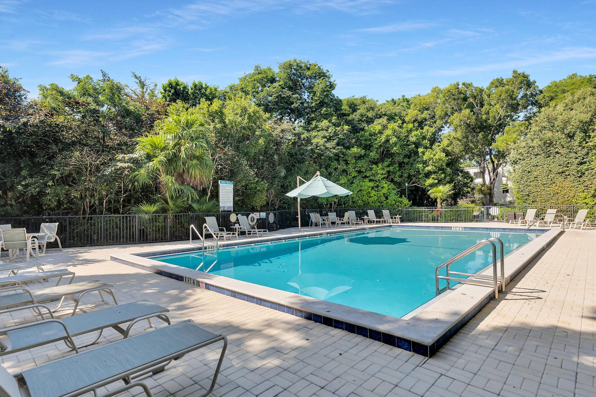 97652 Overseas Hwy M8