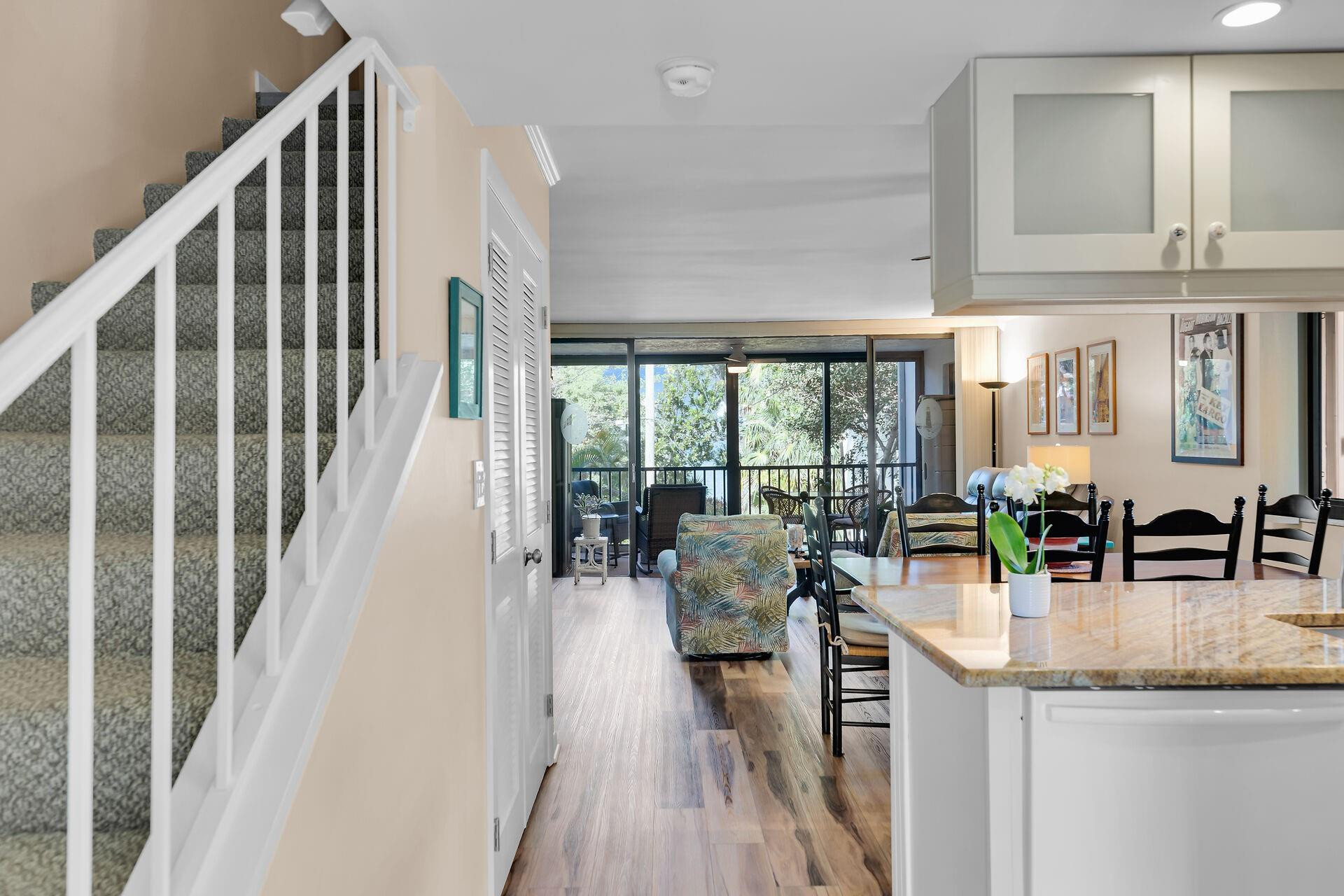 97652 Overseas Hwy M8