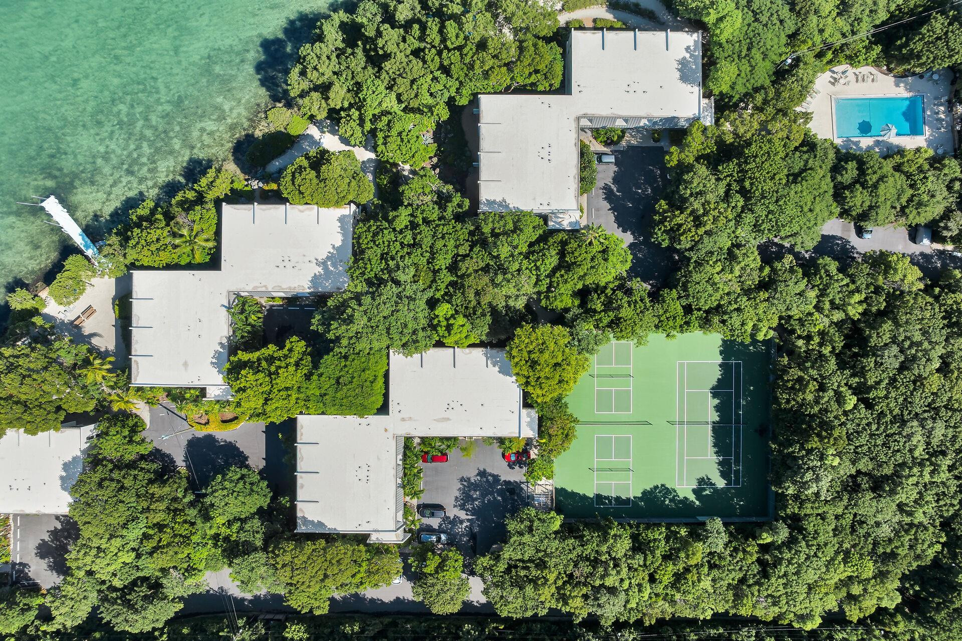 97652 Overseas Hwy M8