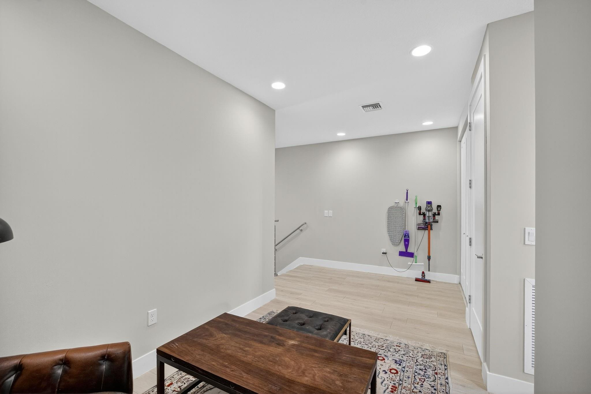 1402 SW 4th Ave 1402