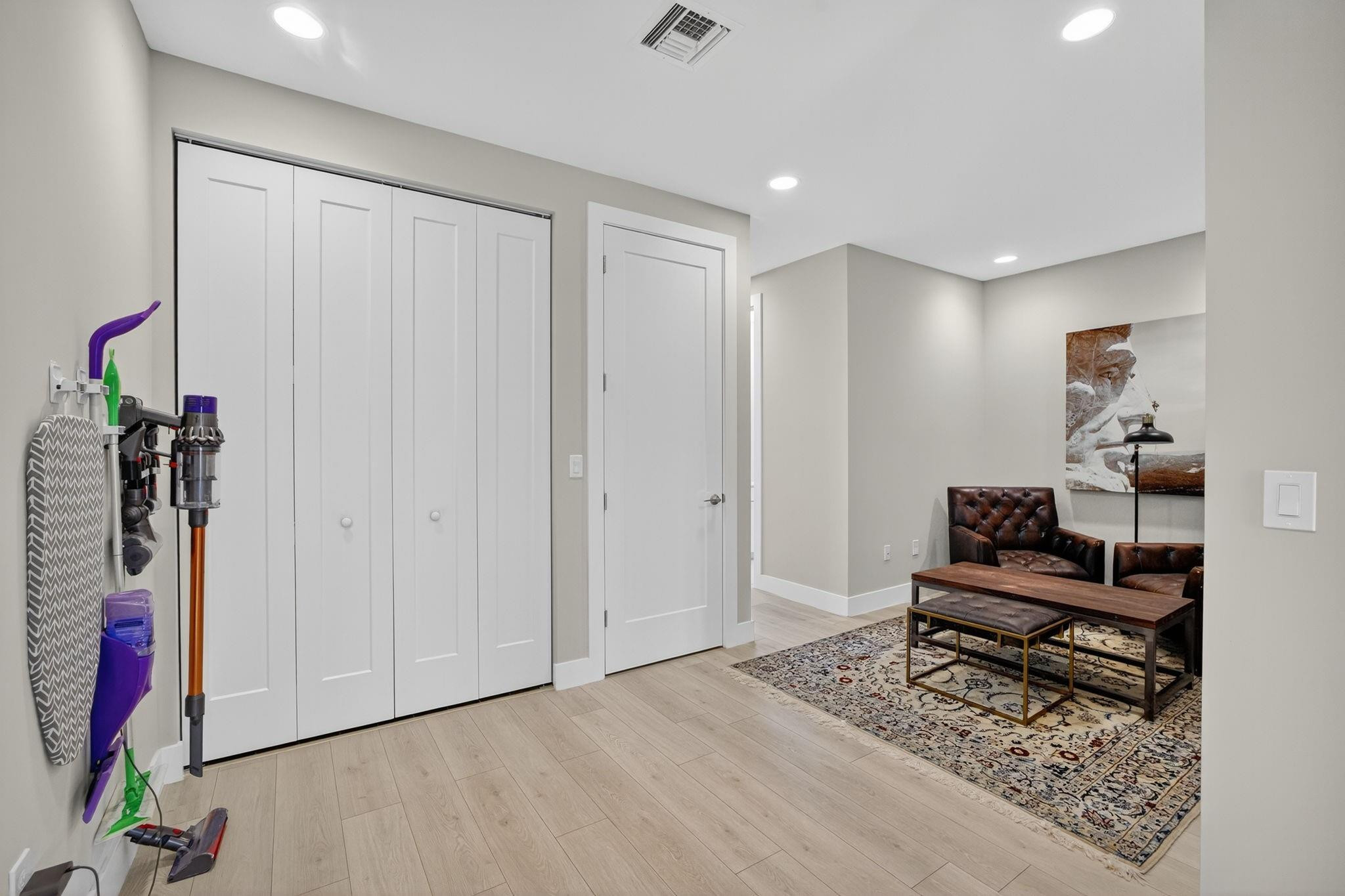 1402 SW 4th Ave 1402