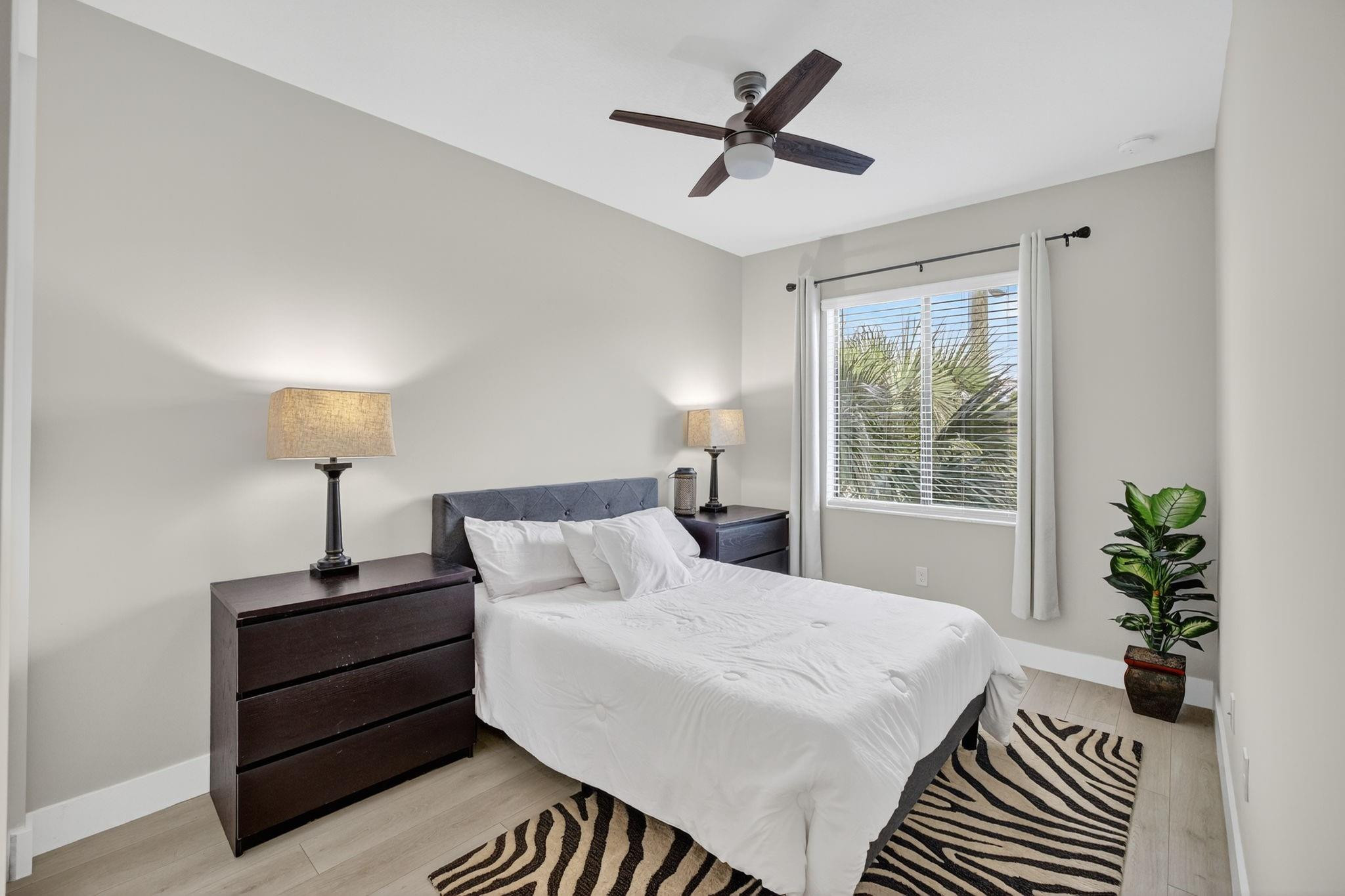 1402 SW 4th Ave 1402