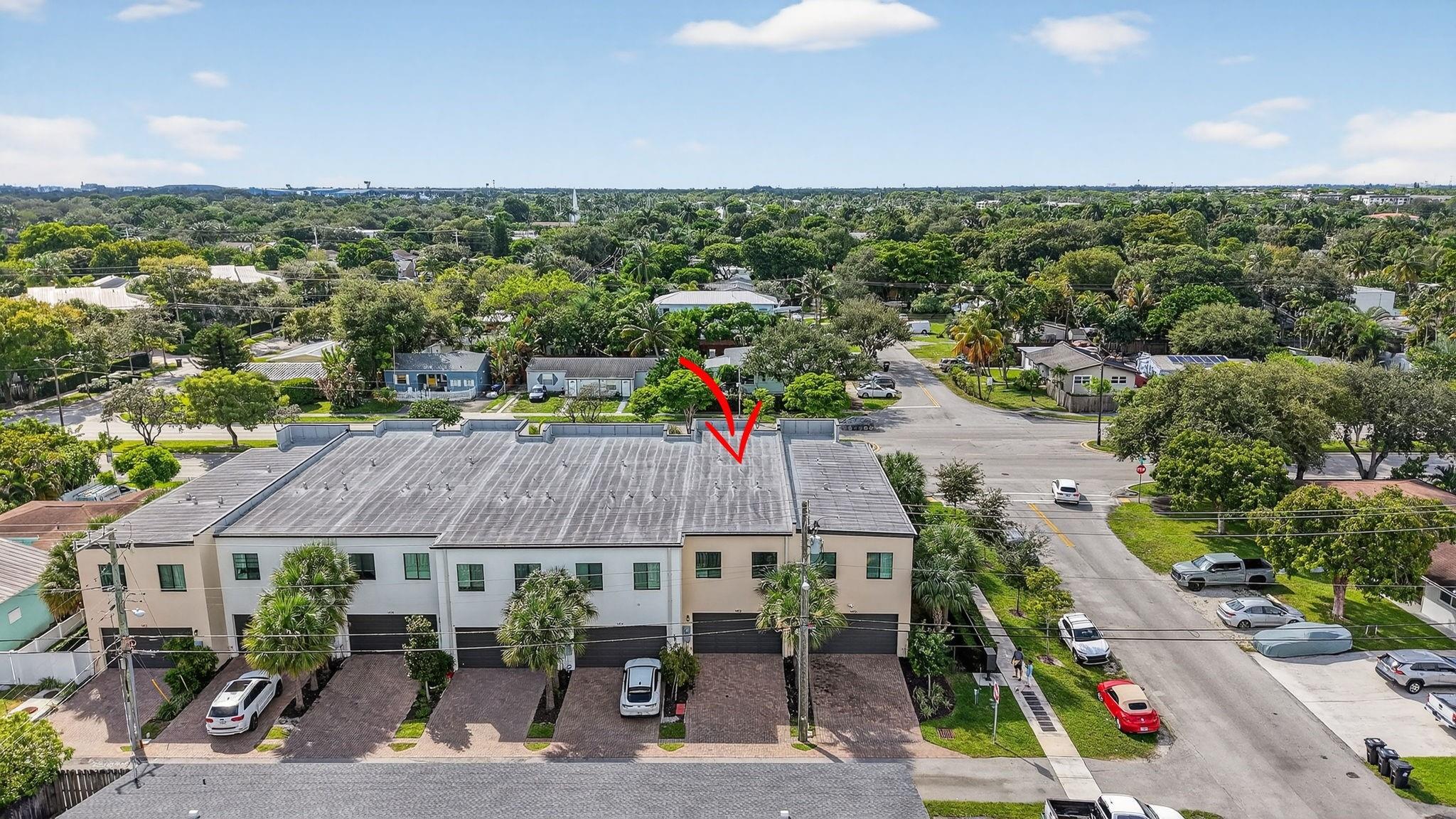 1402 SW 4th Ave 1402
