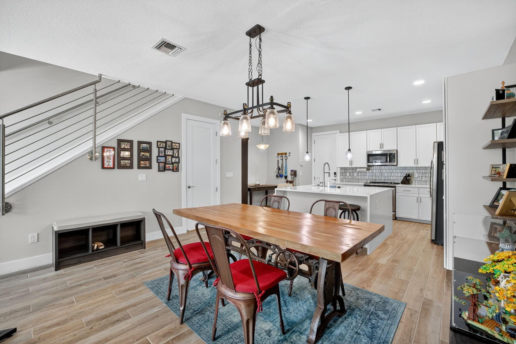 1402 SW 4th Ave 1402