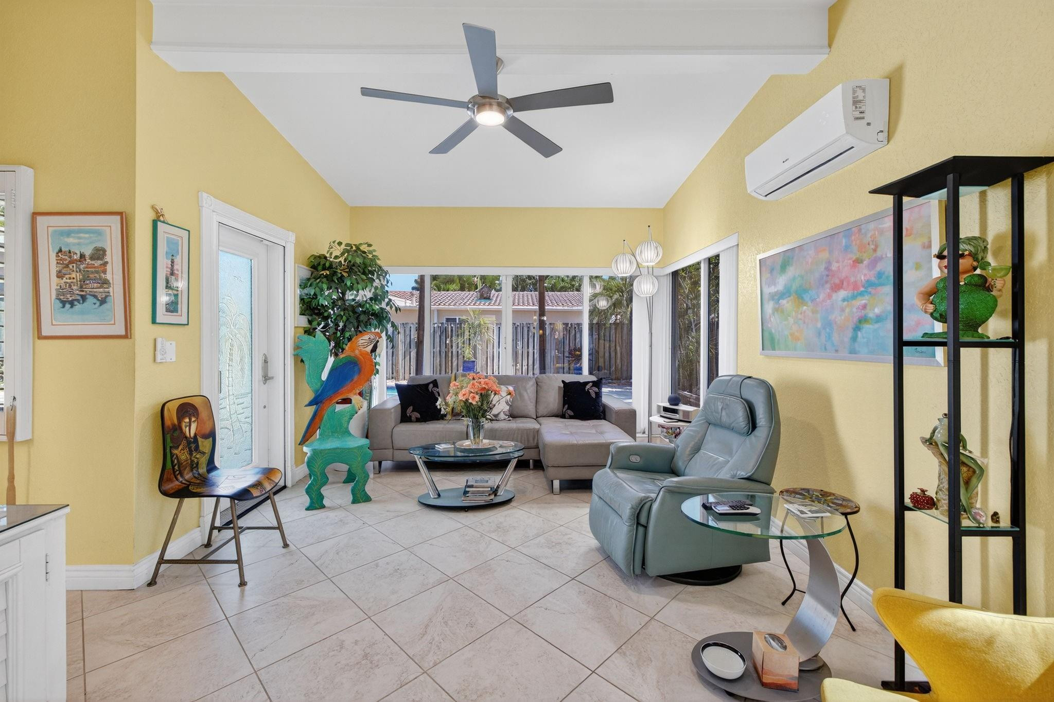 255 Neptune Ave