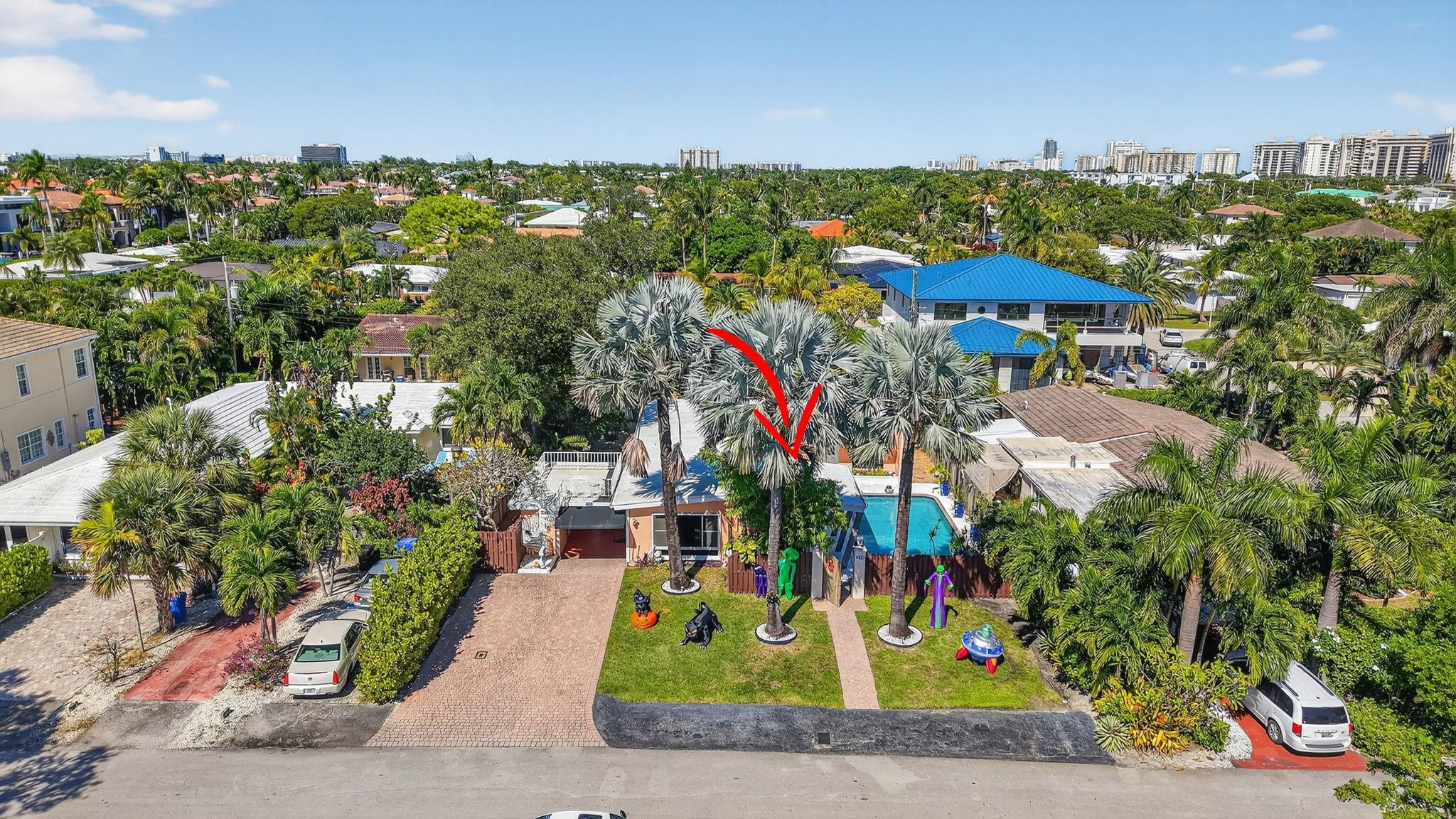 255 Neptune Ave