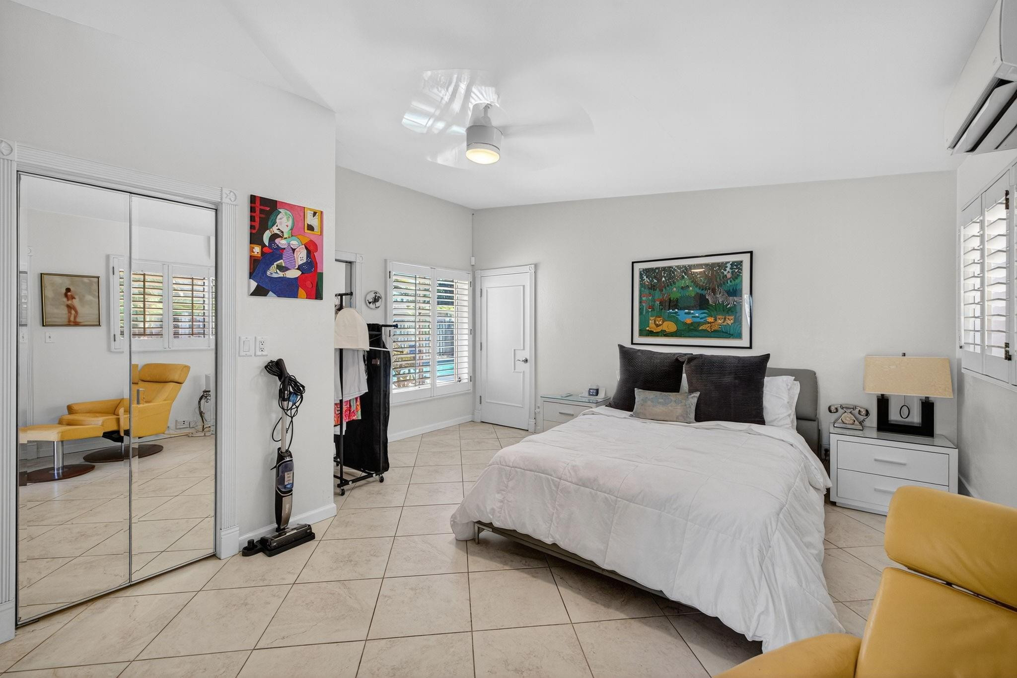 255 Neptune Ave