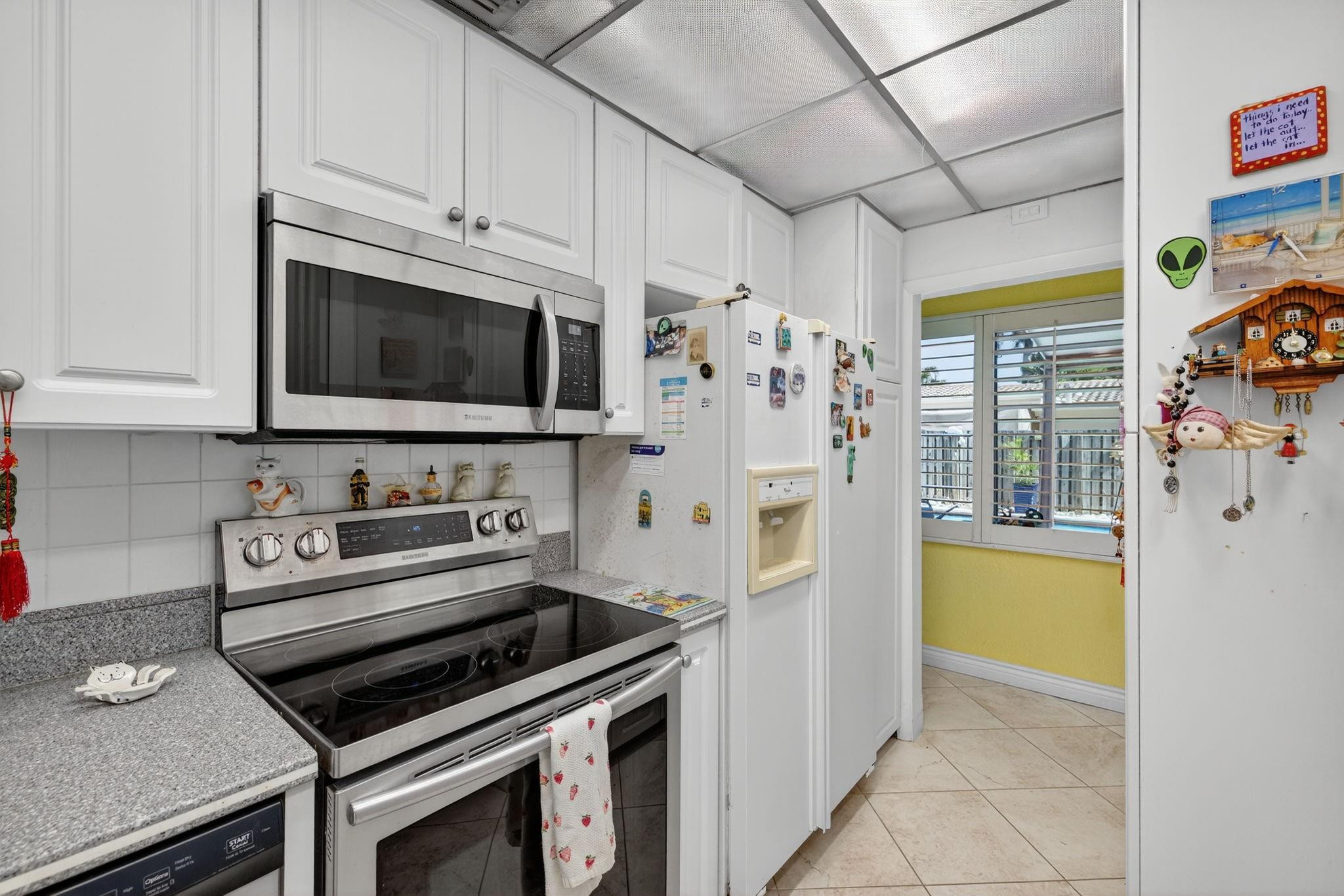 255 Neptune Ave