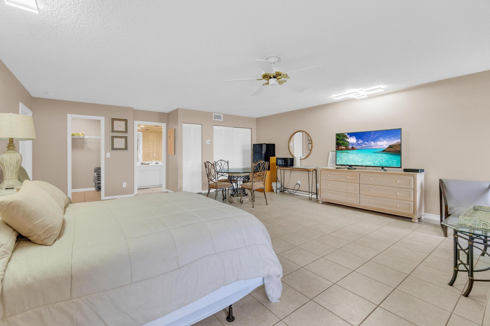 4140 N Ocean Drive 102E, Lauderdale-By-The-Sea Unit: 102E